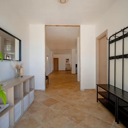 Villa With Terrace View On The Trulli