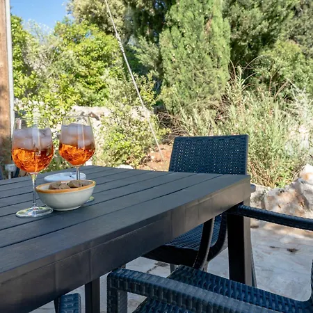 Villa With Terrace View On The Trulli